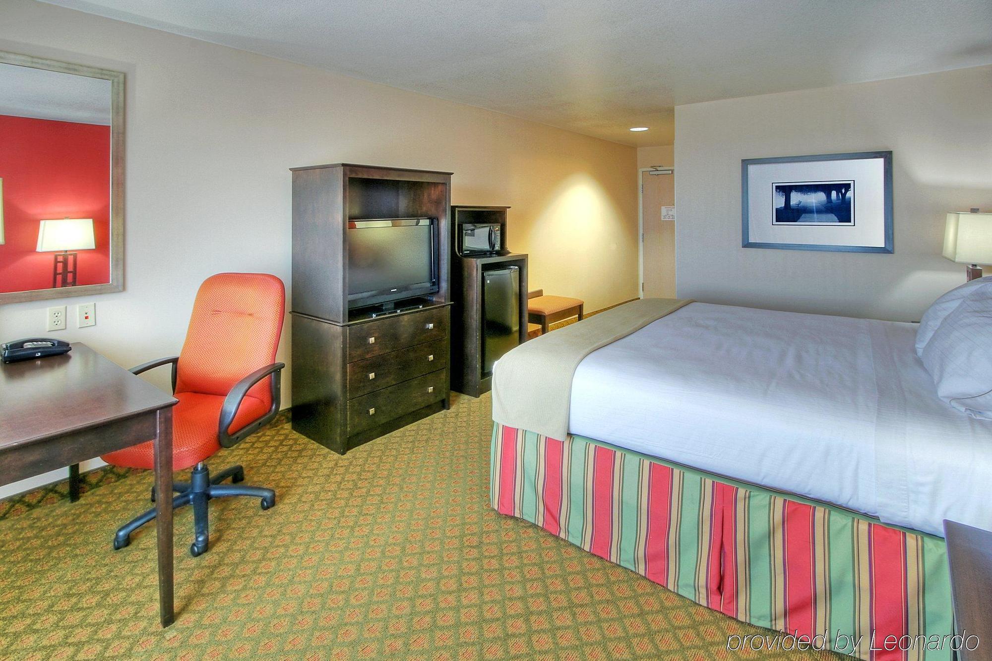 Holiday Inn Express And Suites - Tucumcari, An Ihg Hotel Zimmer foto